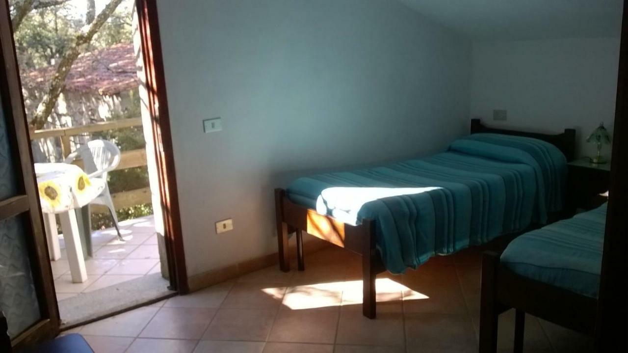 טמפיו פאוזניה Agriturismo La Vigna מראה חיצוני תמונה